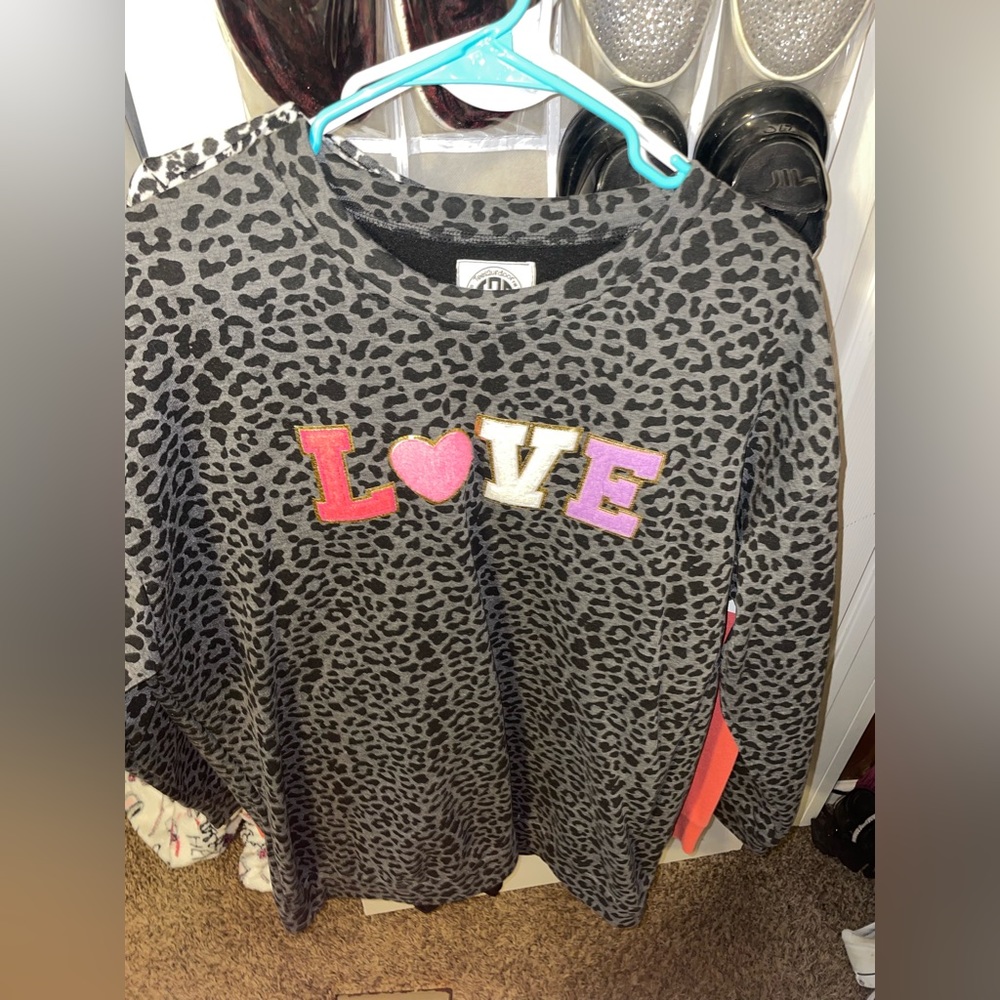 Xl sweatshirt